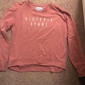 Victoria Sport pullover!
